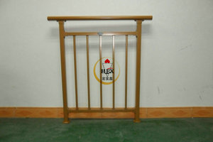 黄色锌钢阳台护栏